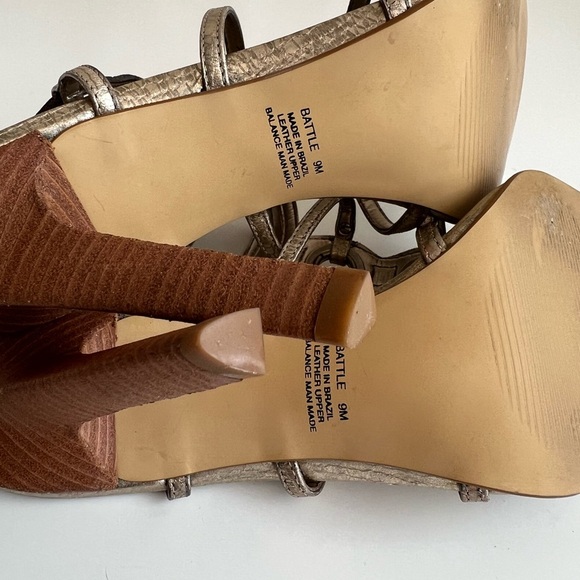 Carlos Santana Gold Gladiator Battle Sandals - Picture 8 of 8